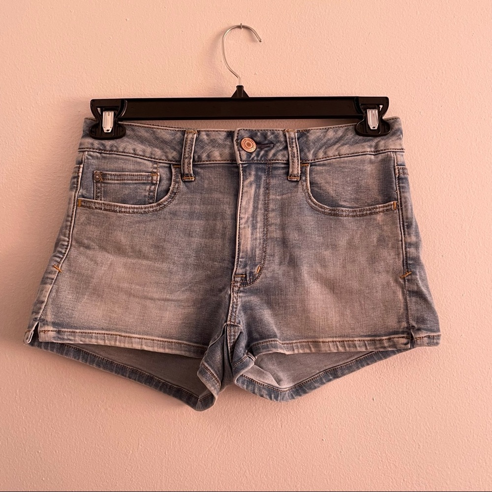American Eagle Light Wash Hi Rise Shortie Shorts High Waisted Denim Jean Shorts